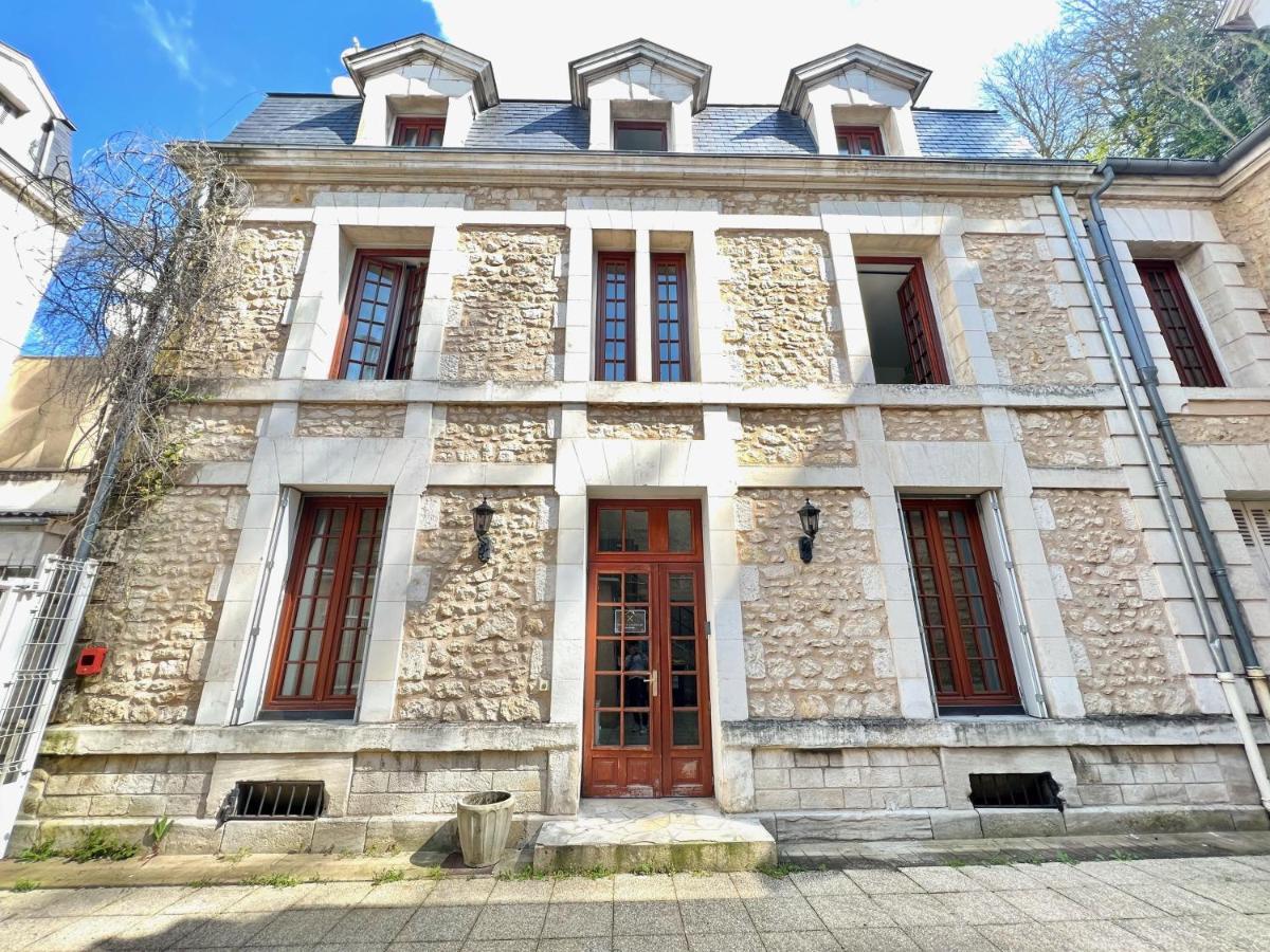 Le Blossac, à 300m du centre ville - WIFI Poitiers Exterior foto